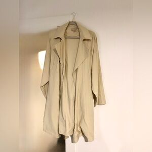 Philosophy Trench Coat With Tie Belt (L) Light Tan/Cream